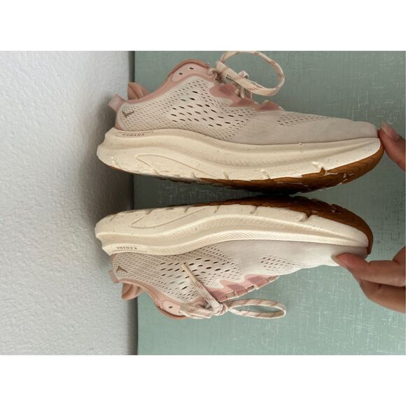 HOKA Kawana 2 Vanilla Sandstone Womens Size 7.5 - Picture 4 of 8